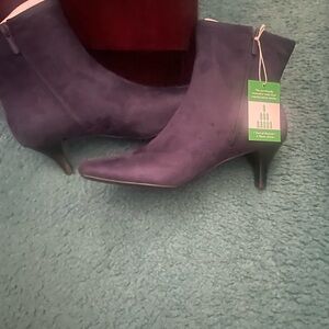 IMPO women’s kitten heel ankle Boots